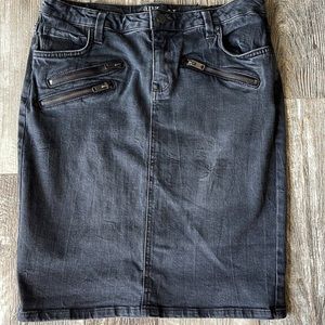 A.N.A black zipper detail denim Skirt . Size: 8T